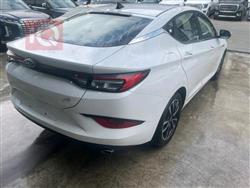 جاک J7